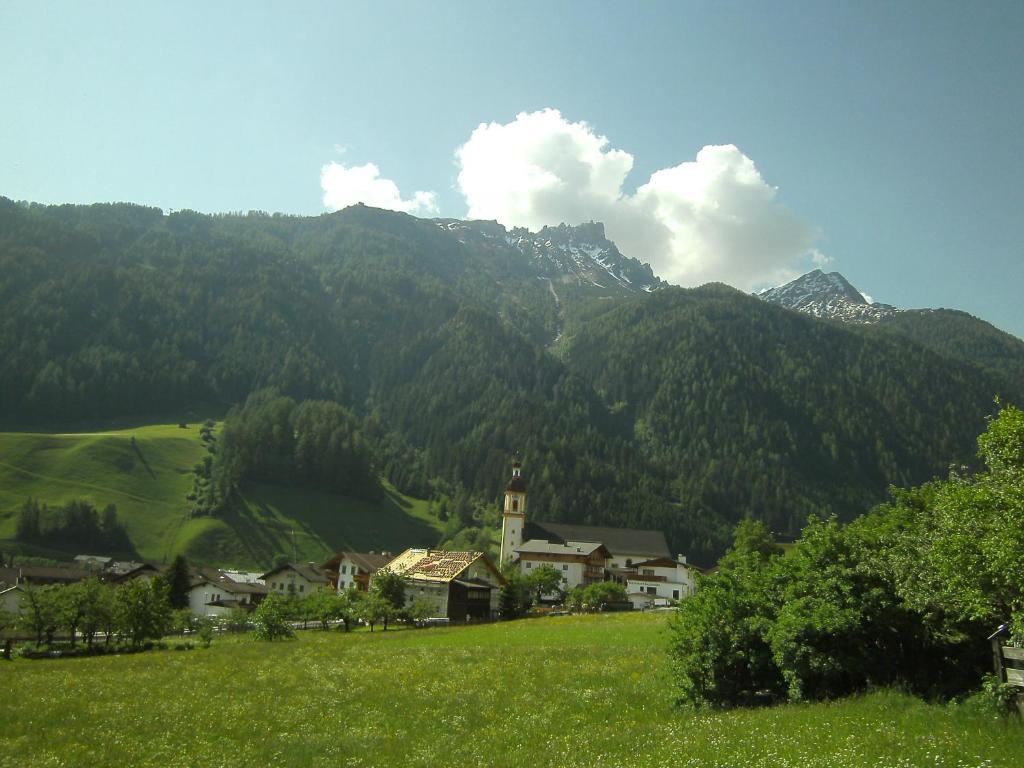 Ferienwohnung Mondial Neustift im Stubaital Eksteriør billede