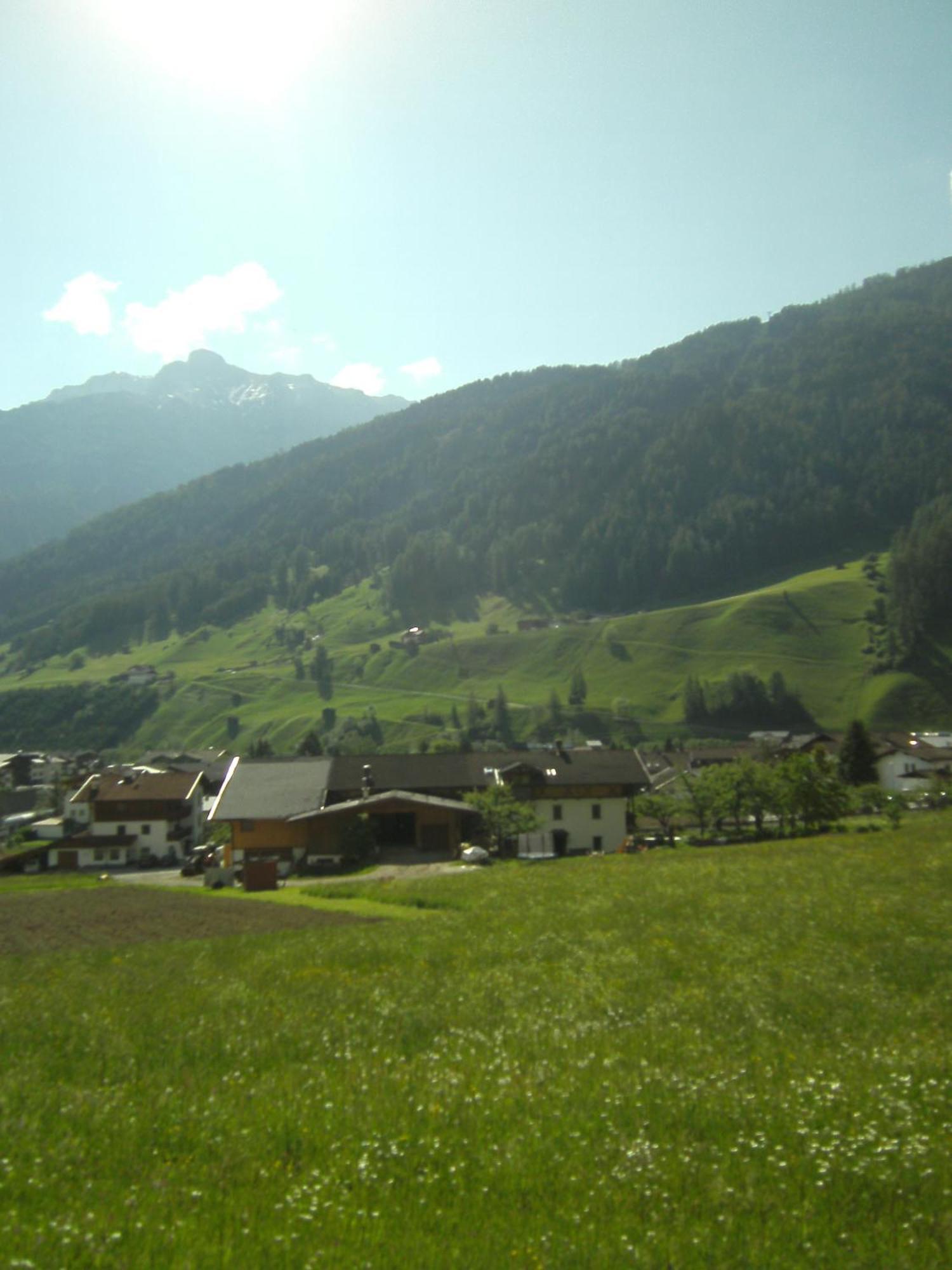 Ferienwohnung Mondial Neustift im Stubaital Eksteriør billede