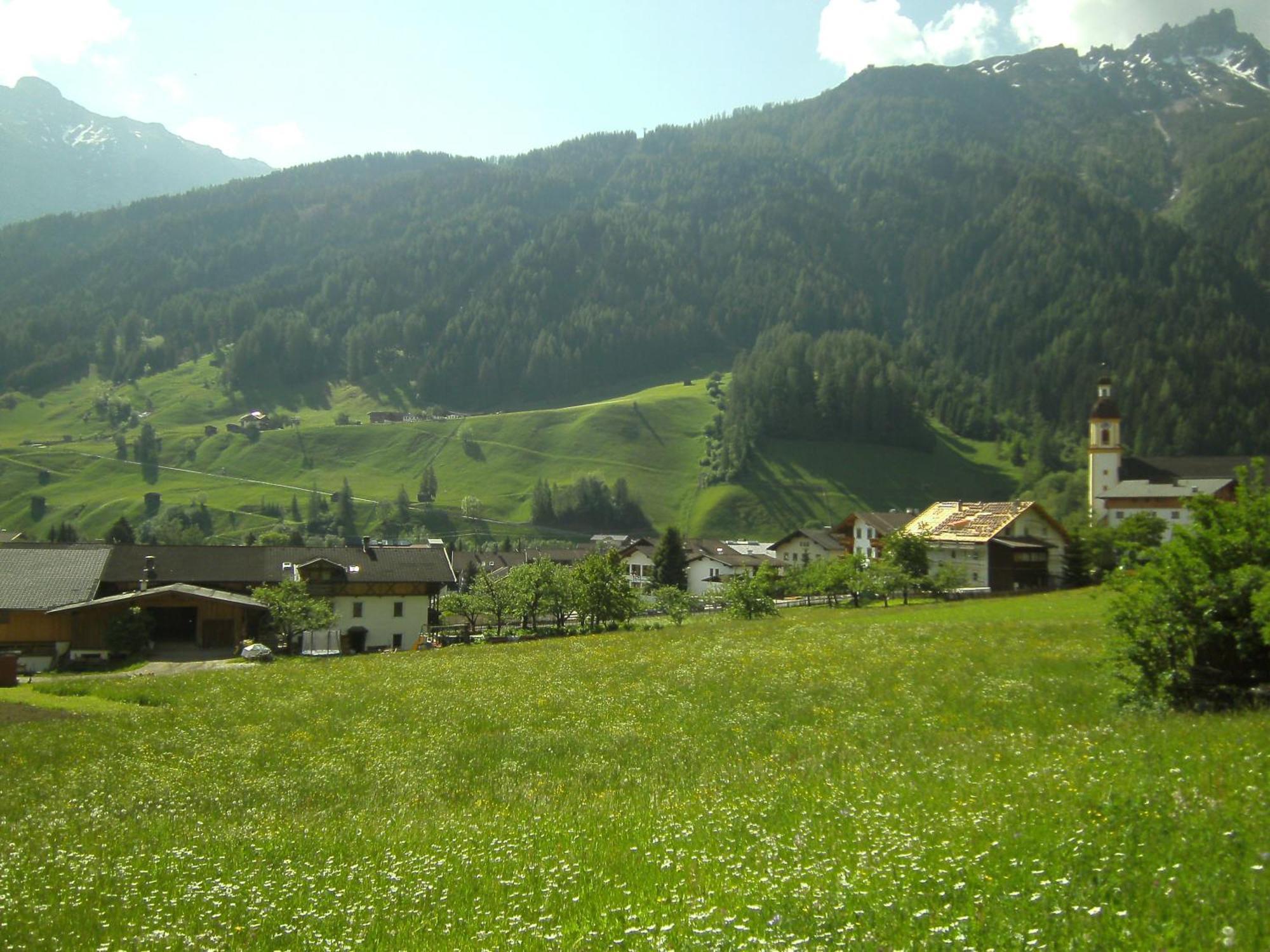 Ferienwohnung Mondial Neustift im Stubaital Eksteriør billede