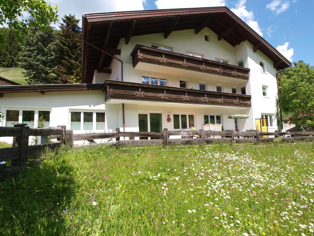Ferienwohnung Mondial Neustift im Stubaital Eksteriør billede
